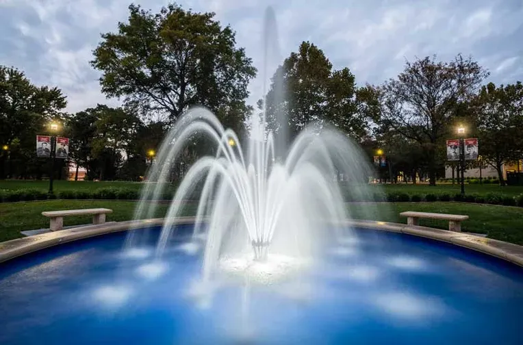 Fountain in front of Emporia State University campus